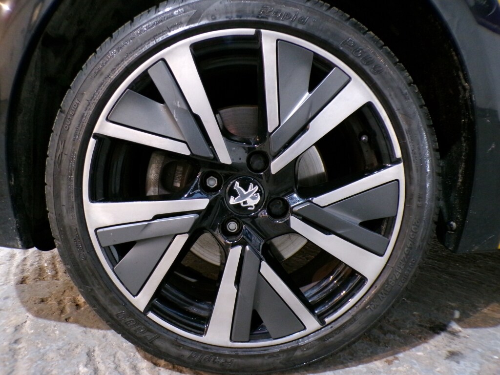 Used Peugeot 208 2022 for sale - 77003806: Photo 13