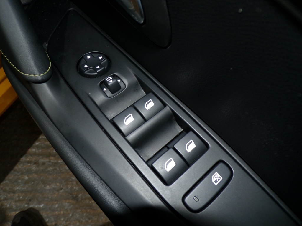 Used Peugeot 208 2022 for sale - 77003806: Photo 18