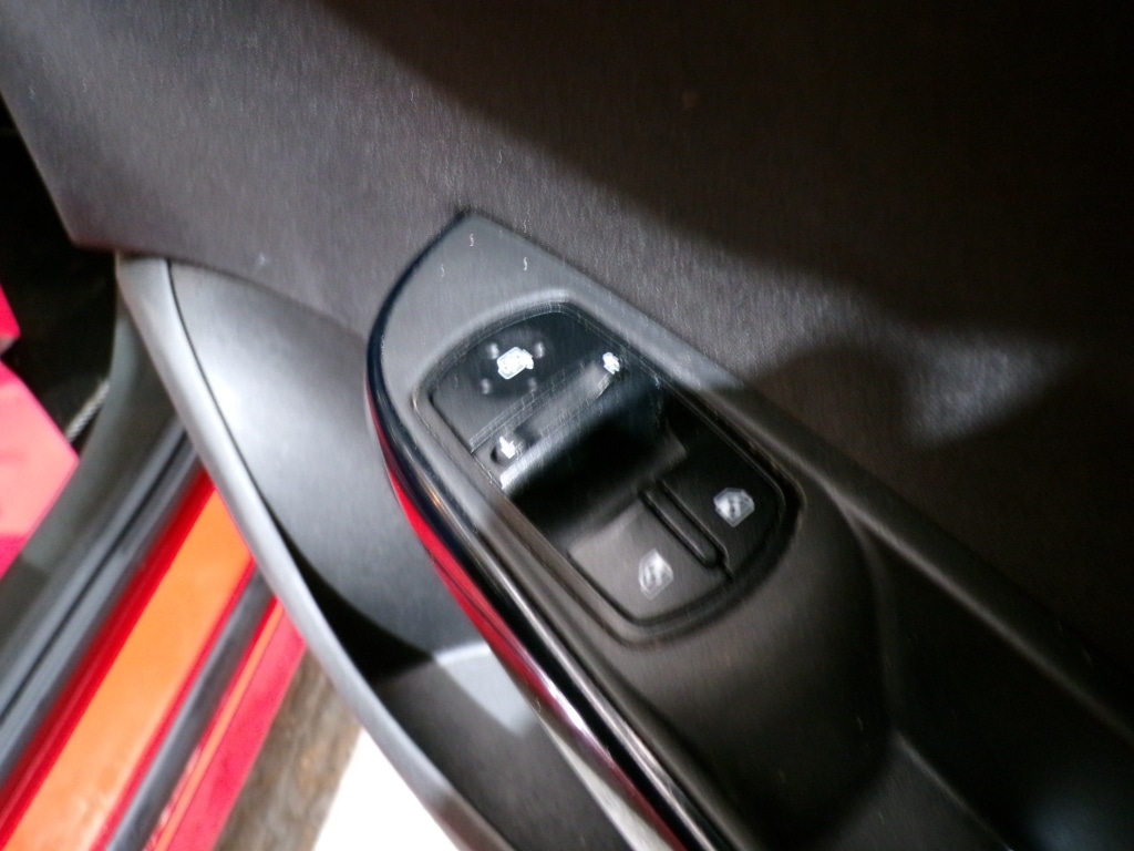 Used Vauxhall Corsa 2015 for sale - 76787032: Photo 17