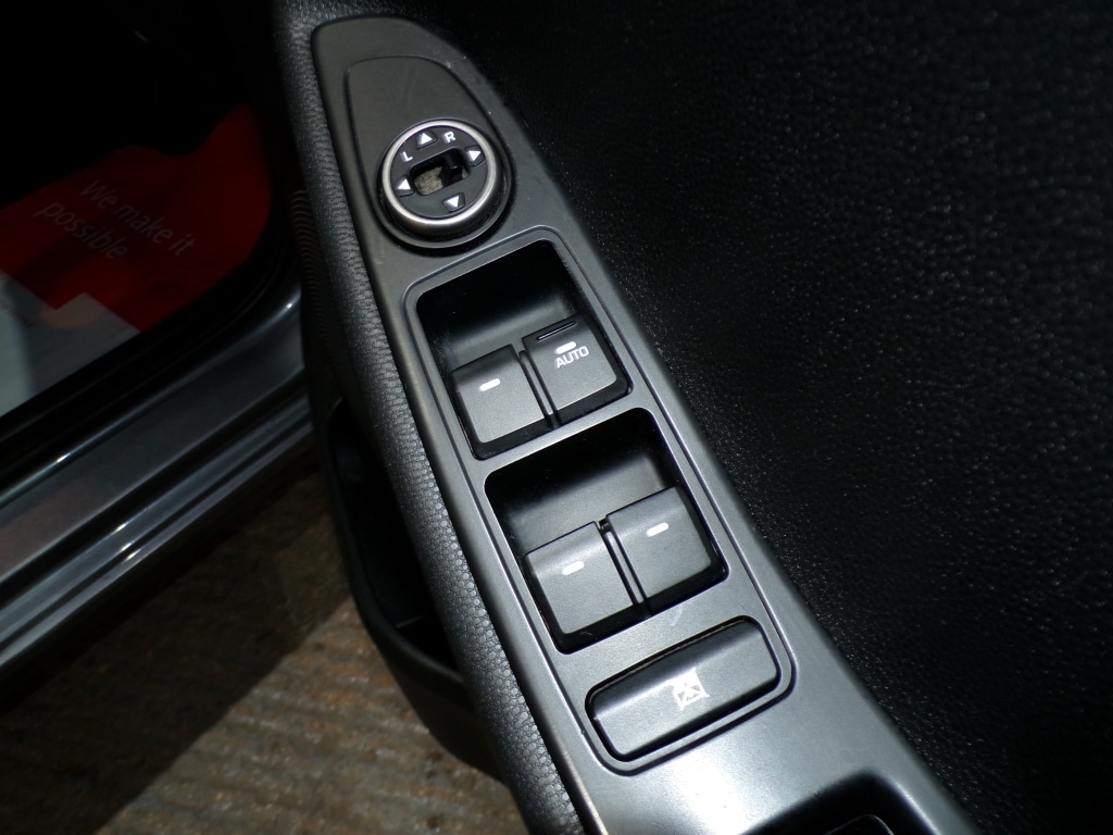 Used Hyundai i20 2017 for sale - 76822012: Photo 17