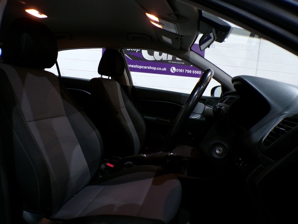 Used Hyundai i20 2017 for sale - 76822012: Photo 18