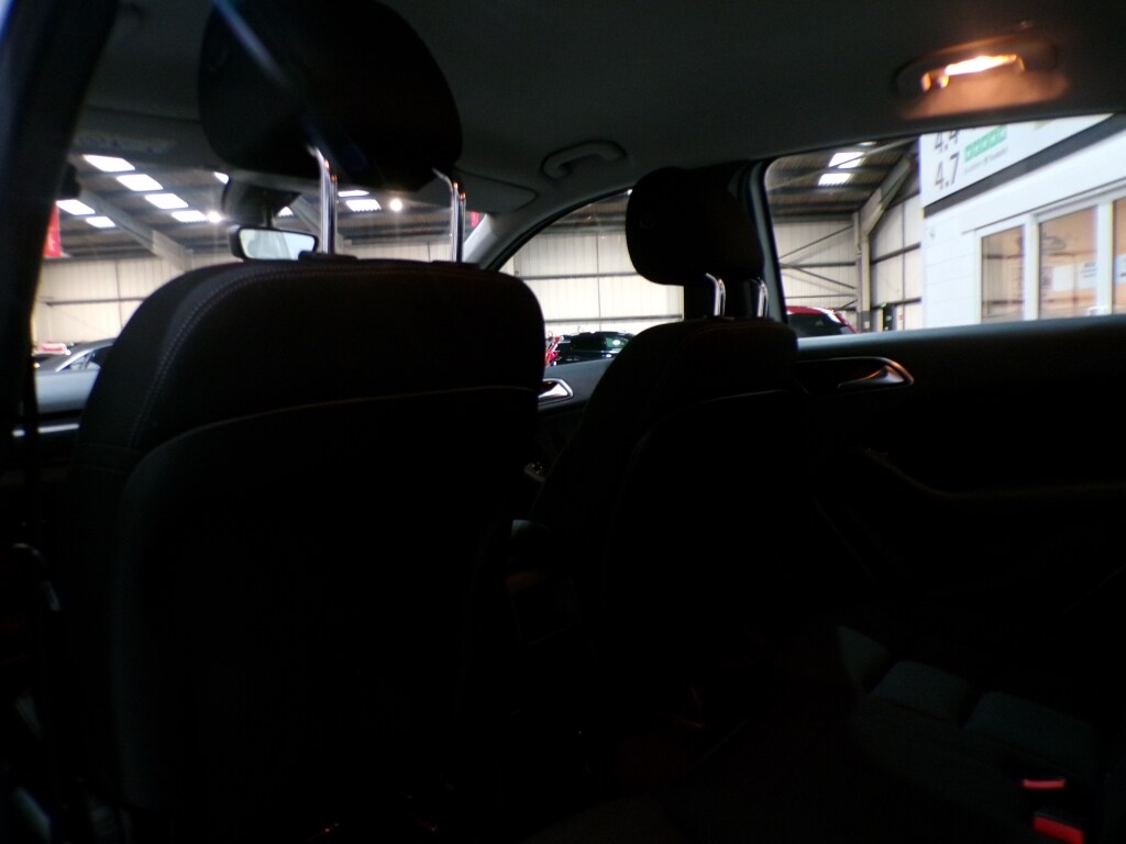 Used Mercedes-Benz B Class 2014 for sale - 77548514: Photo 29