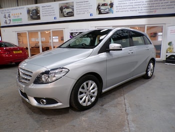 Used Mercedes-Benz B Class 2014 for sale - 77548514: Photo