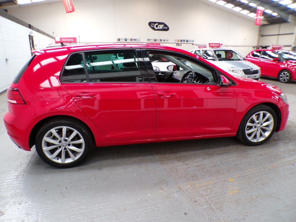 Used Volkswagen Golf 2018 for sale - 77640443: Photo 8