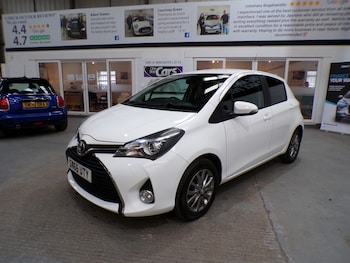 Used Toyota Yaris 2016 for sale - 78482826: Photo