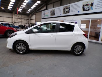 Used Toyota Yaris 2016 for sale - 78482826: Photo