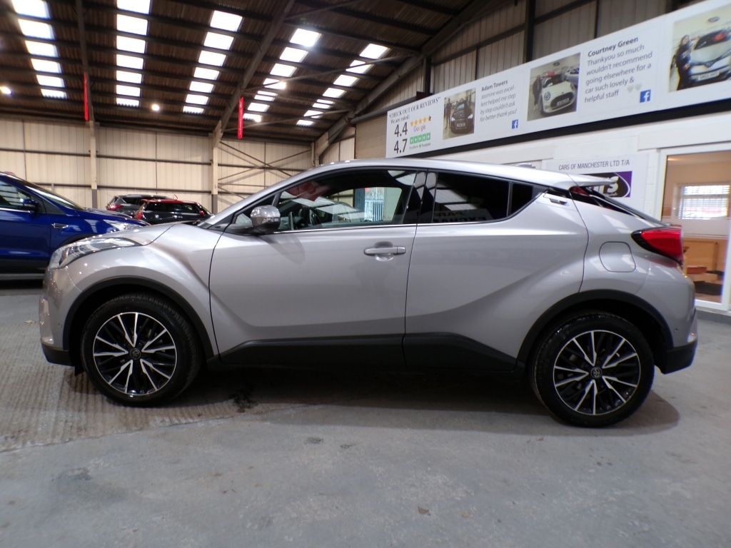 Used Toyota C-HR 2017 for sale - 77661912: Photo 4