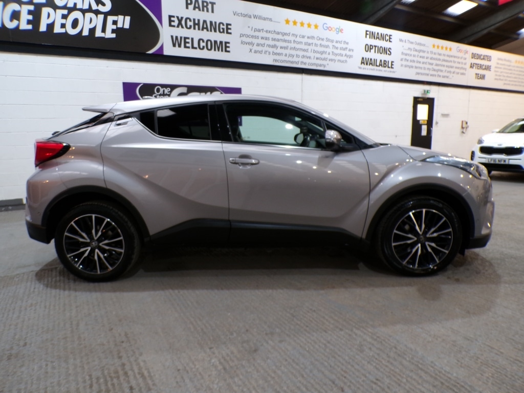 Used Toyota C-HR 2017 for sale - 77661912: Photo 8