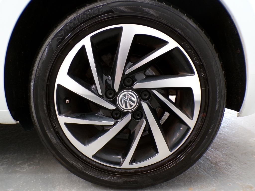 Used Volkswagen Golf 2019 for sale - 76779211: Photo 11