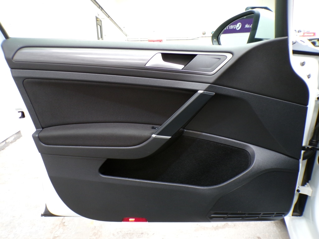 Used Volkswagen Golf 2019 for sale - 76779211: Photo 13