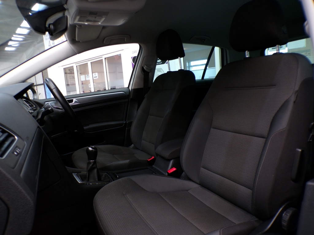 Used Volkswagen Golf 2019 for sale - 76779211: Photo 14