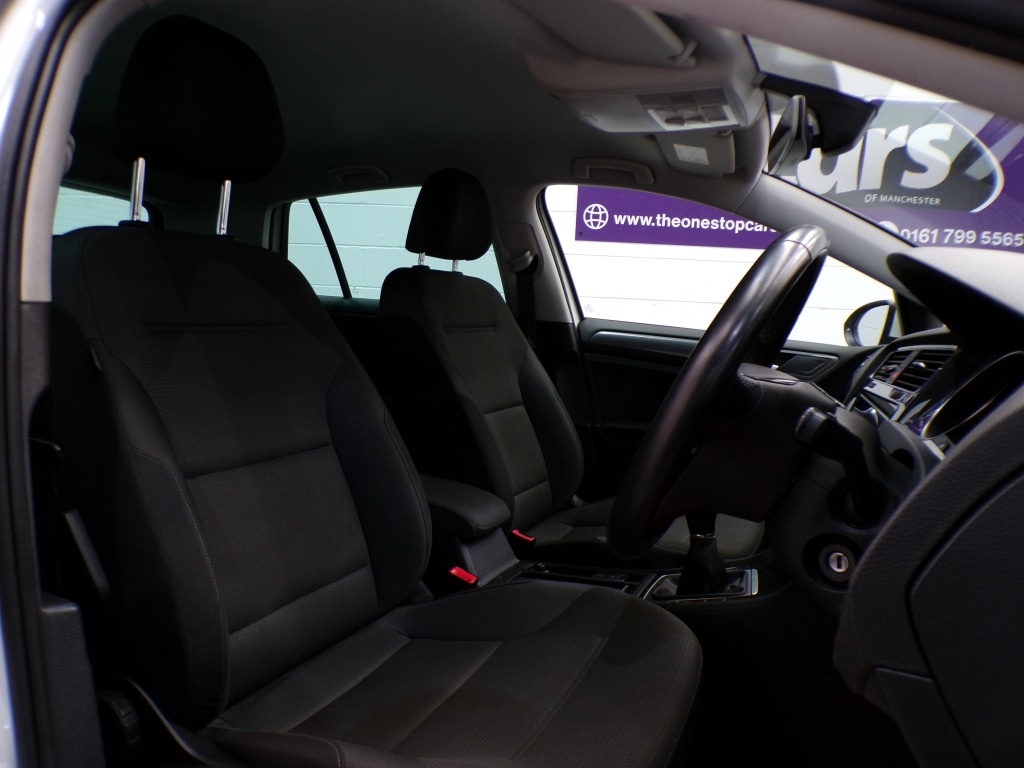 Used Volkswagen Golf 2019 for sale - 76779211: Photo 17