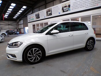 Used Volkswagen Golf 2019 for sale - 76779211: Photo