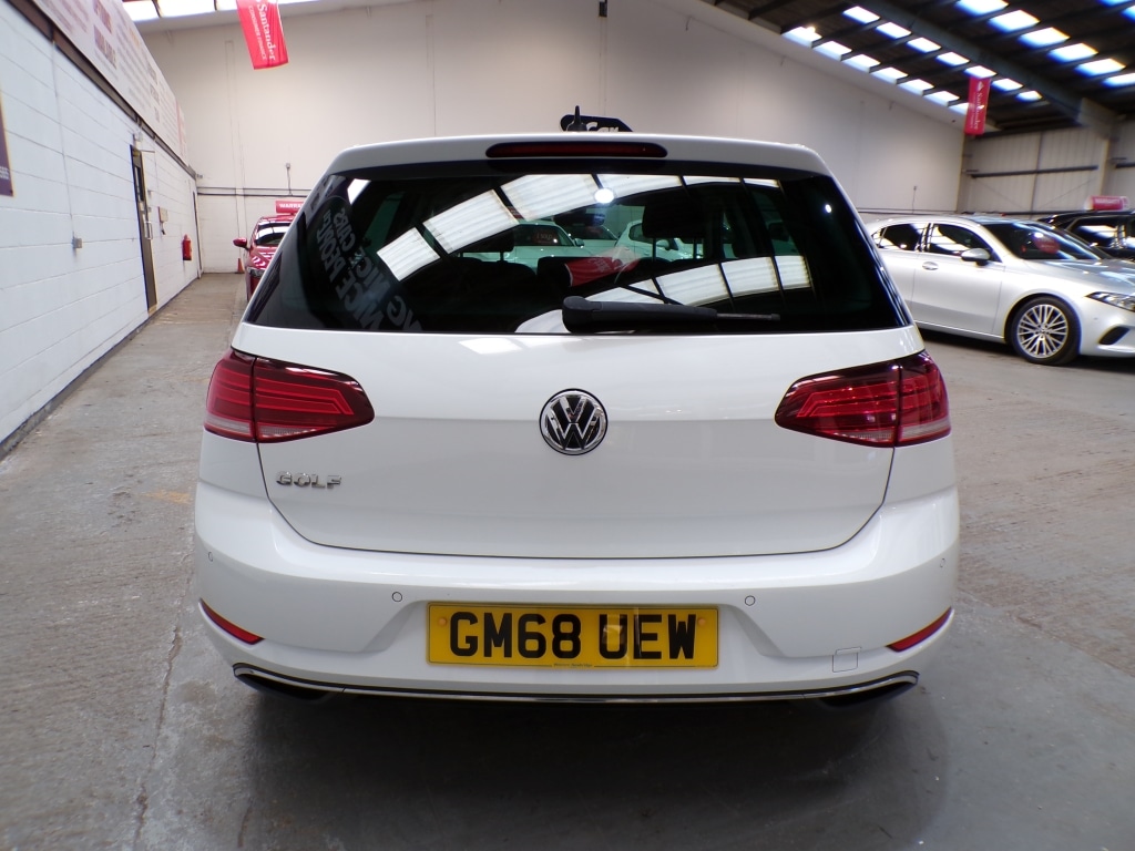 Used Volkswagen Golf 2019 for sale - 76779211: Photo 6