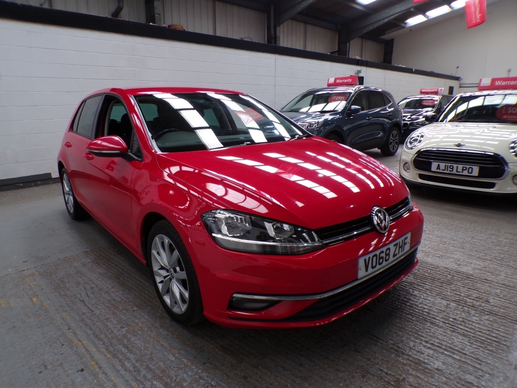 Used Volkswagen Golf 2018 for sale - 76786982: Photo 1