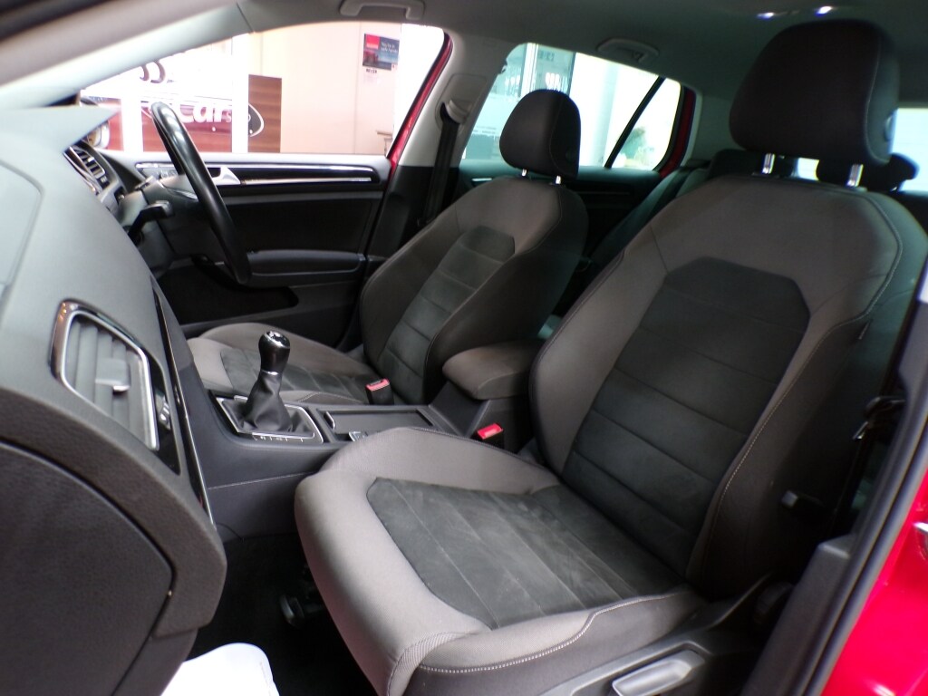 Used Volkswagen Golf 2018 for sale - 76786982: Photo 14