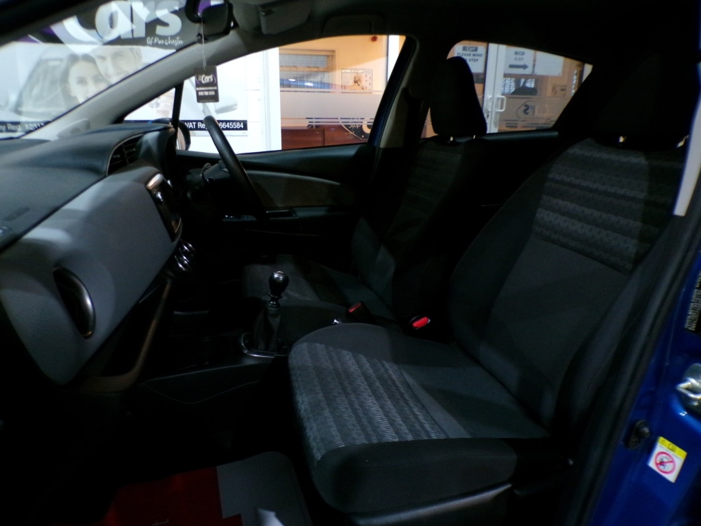 Used Toyota Yaris 2016 for sale - 76787029: Photo 14