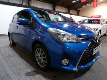 Used Toyota Yaris 2016 for sale - 76787029: Photo