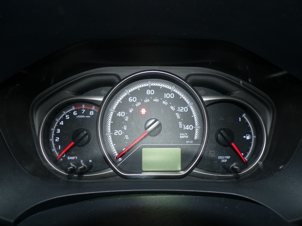 Used Toyota Yaris 2016 for sale - 76787029: Photo 23