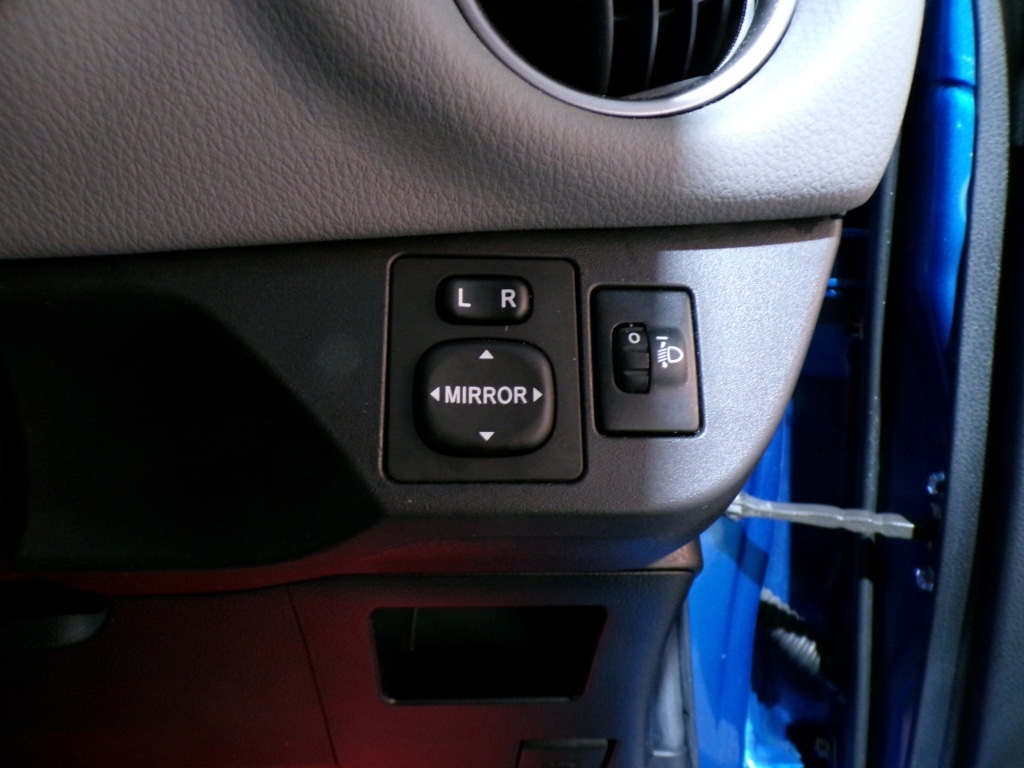 Used Toyota Yaris 2016 for sale - 76787029: Photo 24