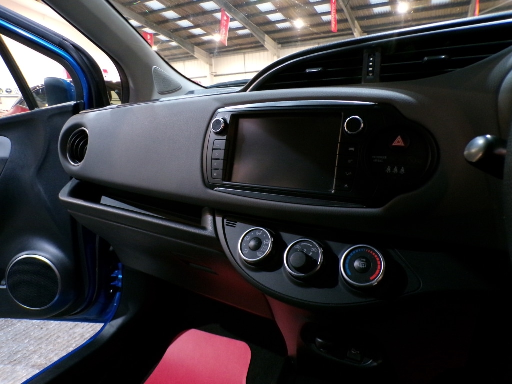 Used Toyota Yaris 2016 for sale - 76787029: Photo 25