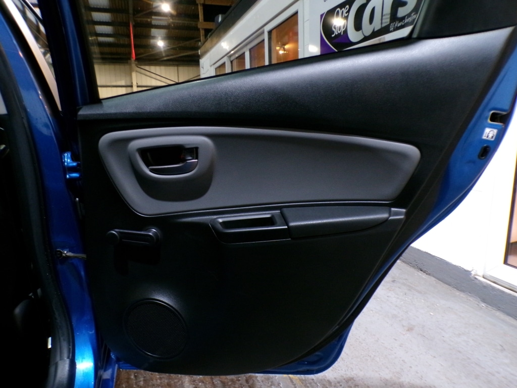 Used Toyota Yaris 2016 for sale - 76787029: Photo 30