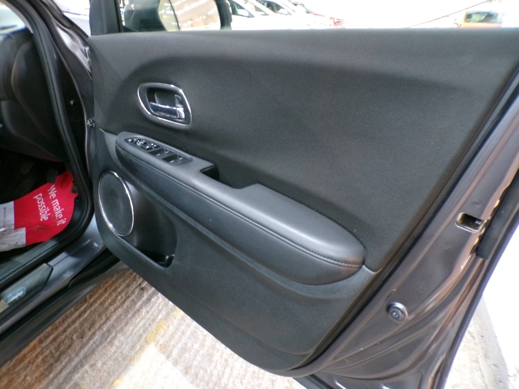 Used Honda HR-V 2015 for sale - 76787008: Photo 16