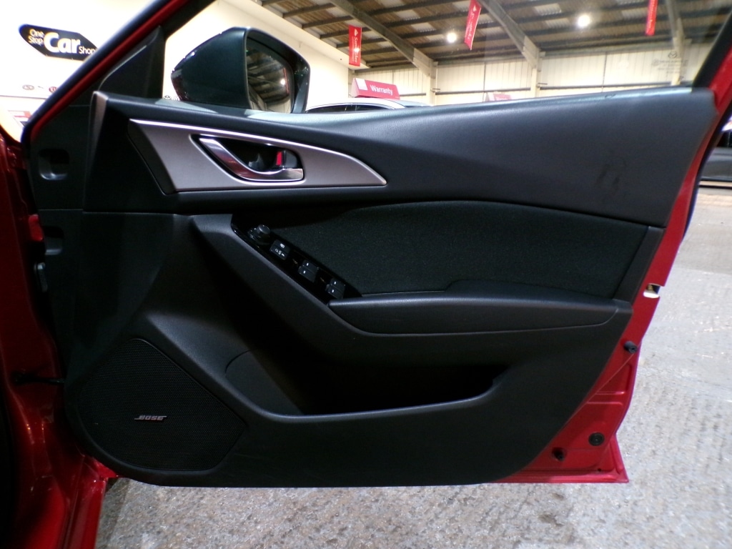 Used Mazda Mazda3 2018 for sale - 76786974: Photo 17