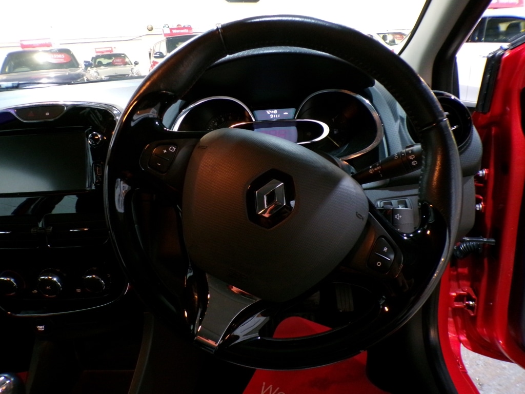 Used Renault Clio 2013 for sale - 76822014: Photo 19