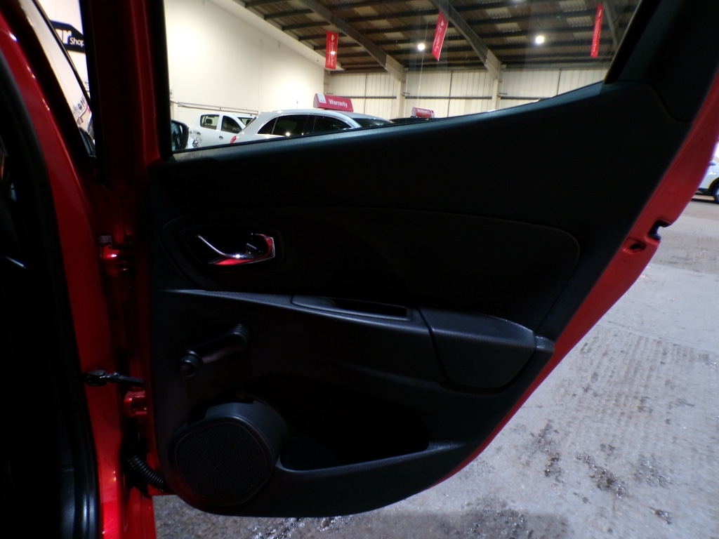 Used Renault Clio 2013 for sale - 76822014: Photo 27