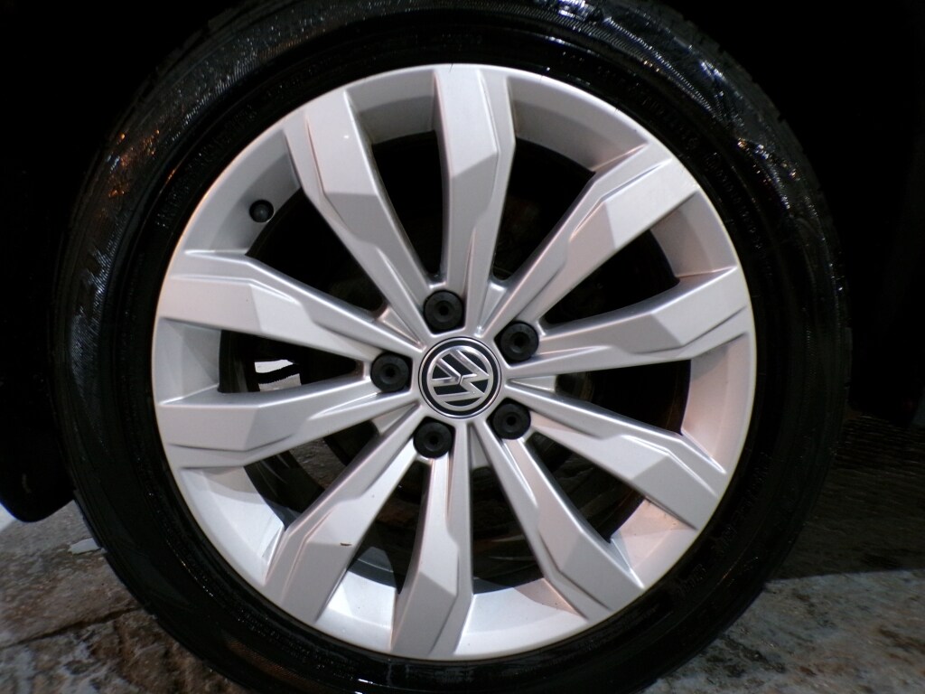 Used Volkswagen T-Roc 2018 for sale - 77818674: Photo 10