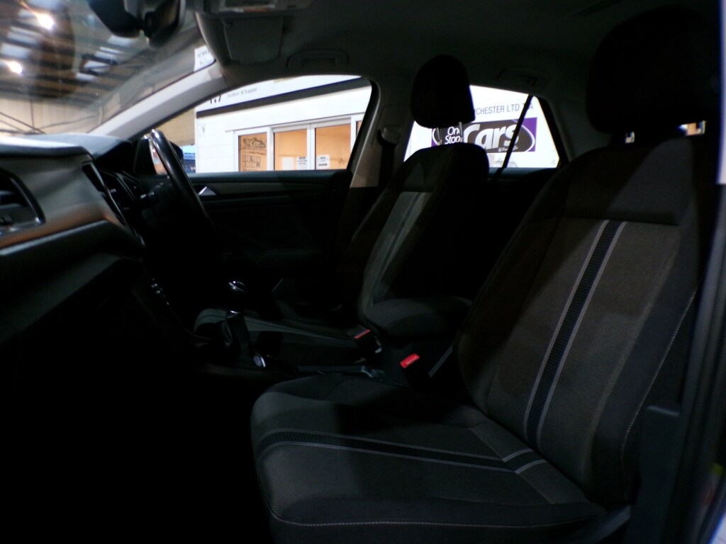 Used Volkswagen T-Roc 2018 for sale - 77818674: Photo 14