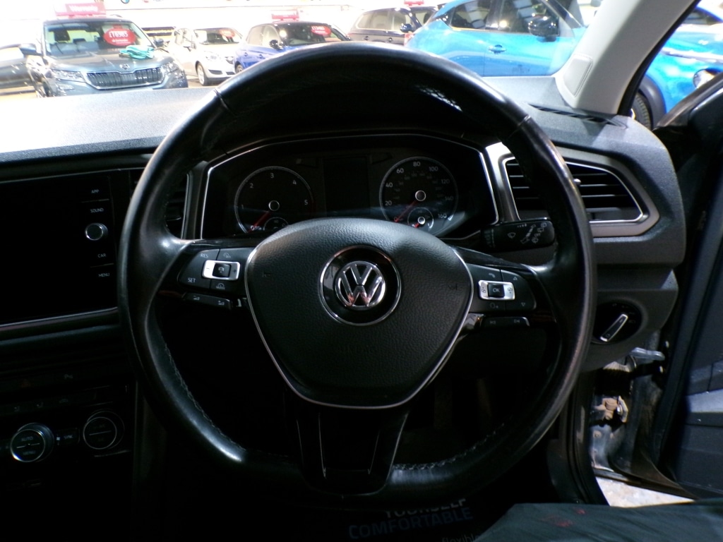 Used Volkswagen T-Roc 2018 for sale - 77818674: Photo 20