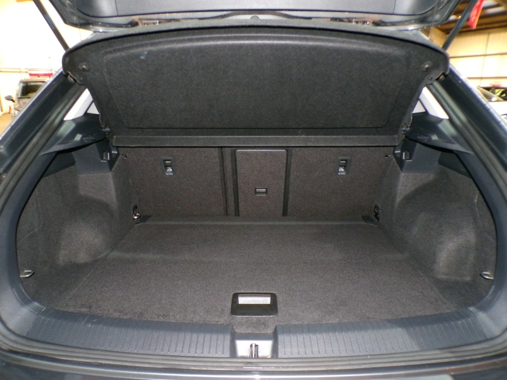 Used Volkswagen T-Roc 2018 for sale - 77818674: Photo 33