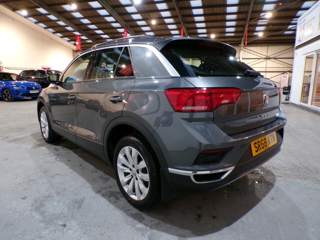 Used Volkswagen T-Roc 2018 for sale - 77818674: Photo 5