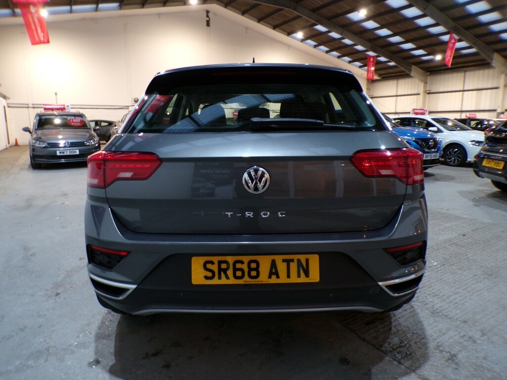 Used Volkswagen T-Roc 2018 for sale - 77818674: Photo 6