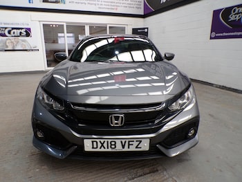 Used Honda Civic 2018 for sale - 77702572: Photo