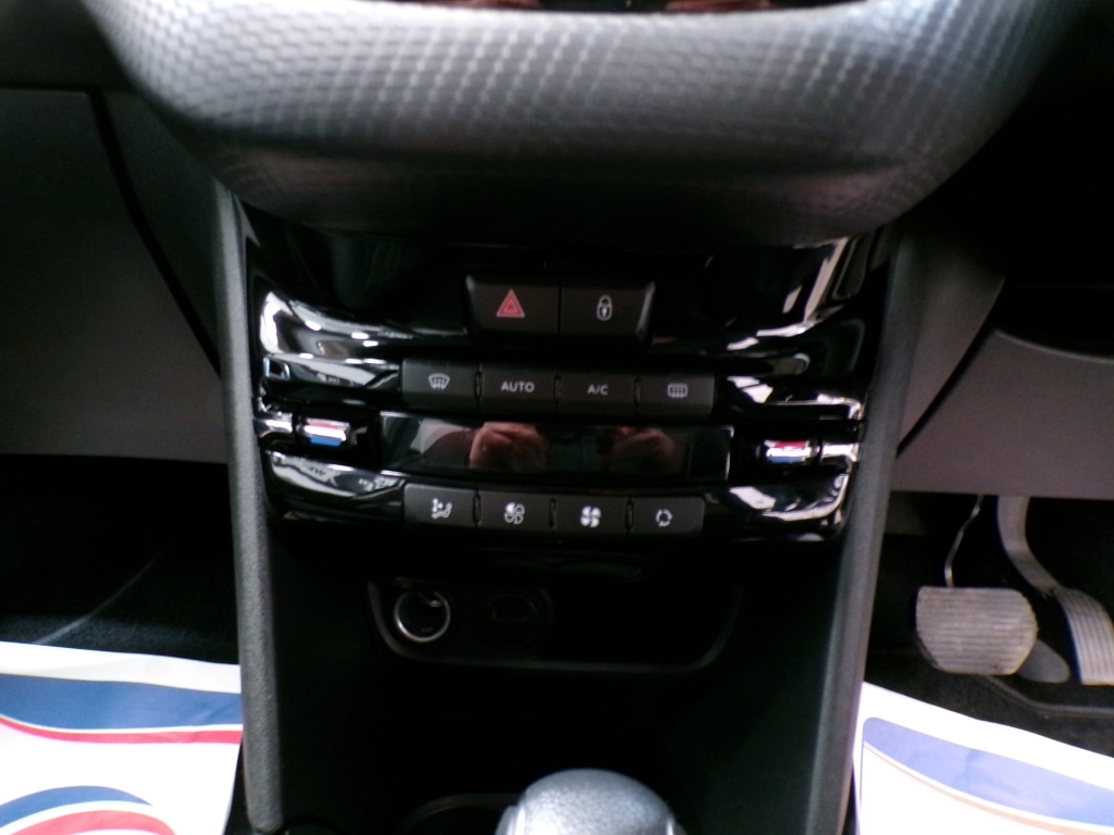 Used Peugeot 2008 2019 for sale - 78108112: Photo 24