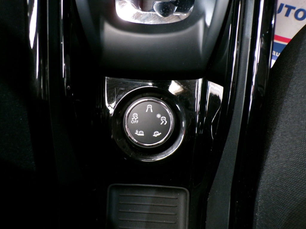 Used Peugeot 2008 2019 for sale - 78108112: Photo 26