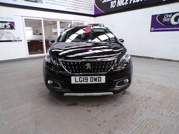 Used Peugeot 2008 2019 for sale - 78108112: Photo