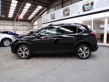 Used Peugeot 2008 2019 for sale - 78108112: Photo