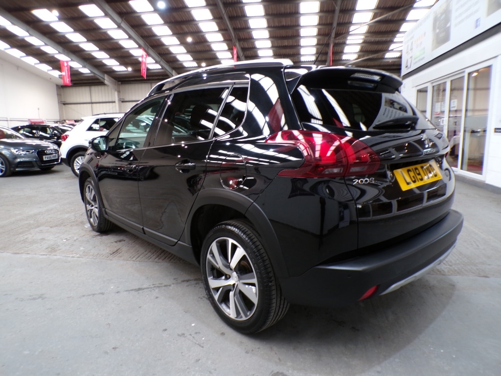 Used Peugeot 2008 2019 for sale - 78108112: Photo 5