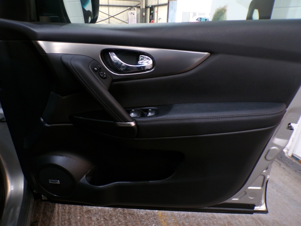 Used Nissan Qashqai 2018 for sale - 76832939: Photo 17