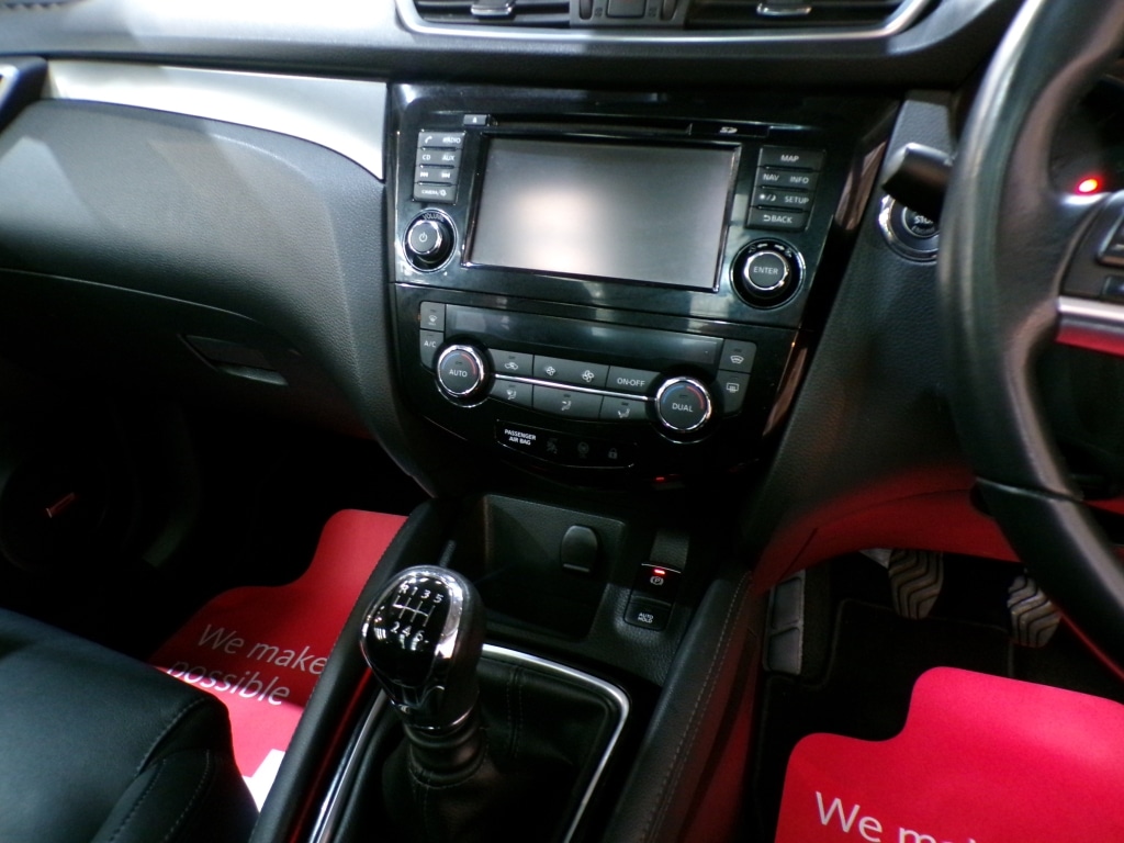 Used Nissan Qashqai 2018 for sale - 76832939: Photo 25