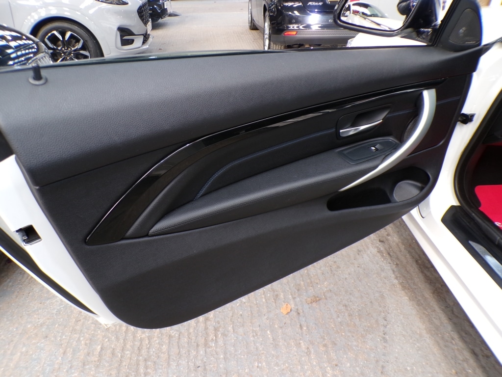 Used BMW 4 Series 2016 for sale - 76786996: Photo 15