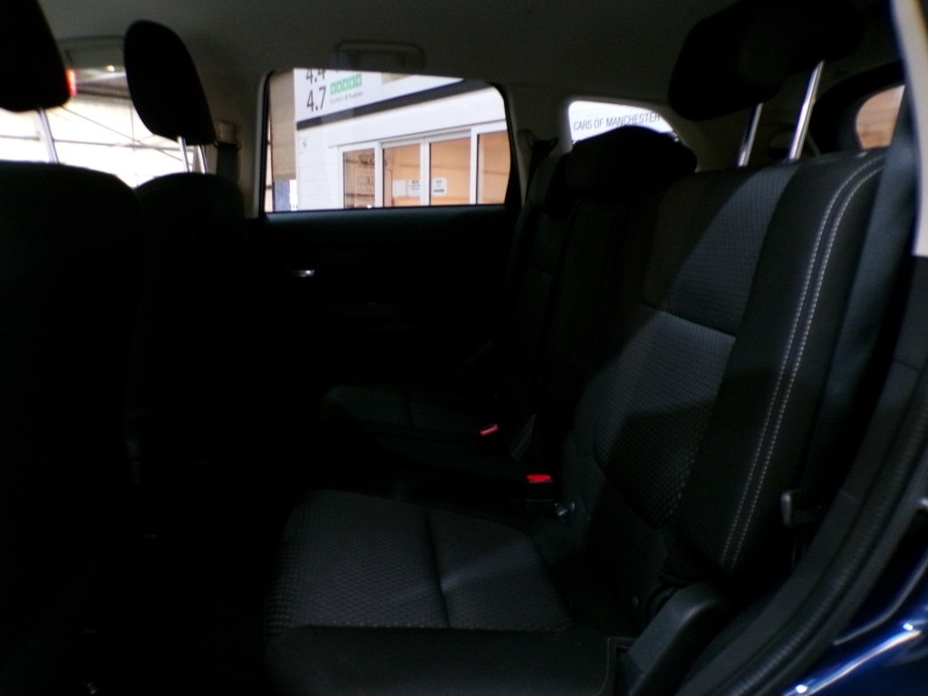 Used Mitsubishi Outlander 2018 for sale - 77189519: Photo 28