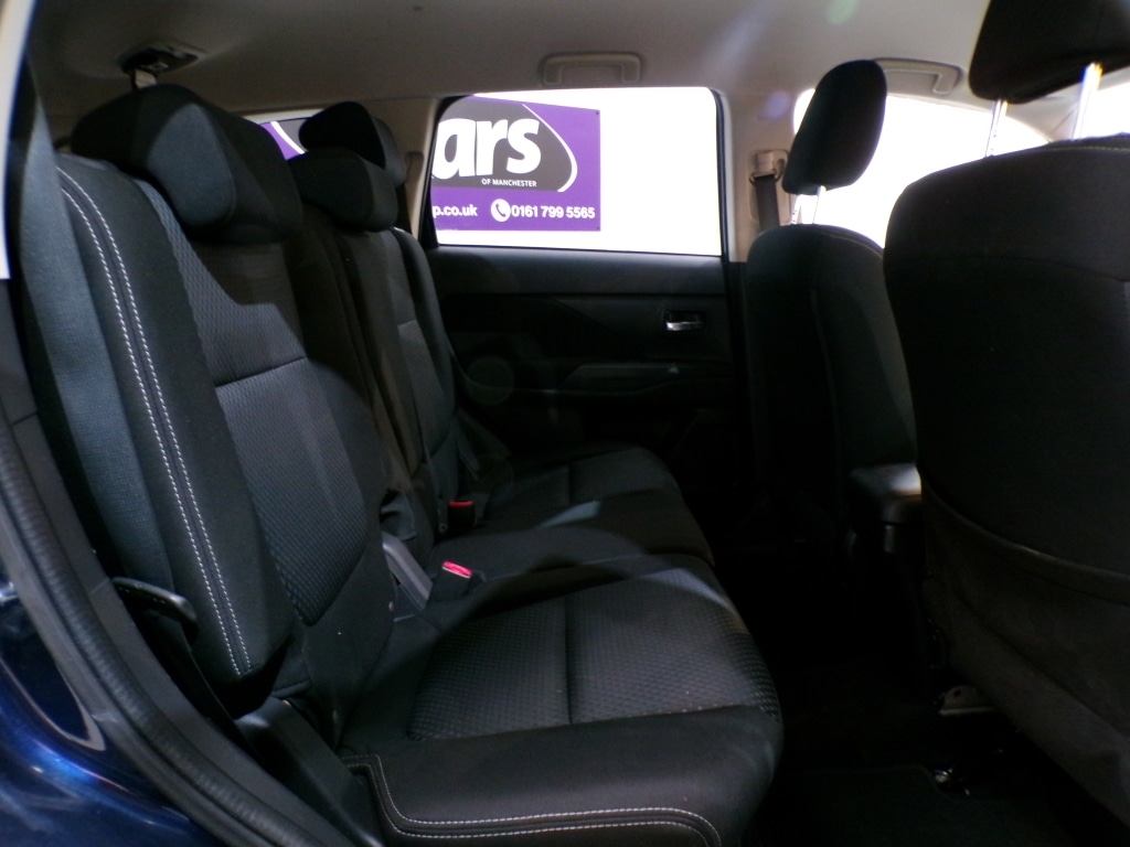 Used Mitsubishi Outlander 2018 for sale - 77189519: Photo 31