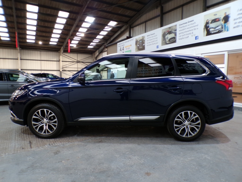 Used Mitsubishi Outlander 2018 for sale - 77189519: Photo 4