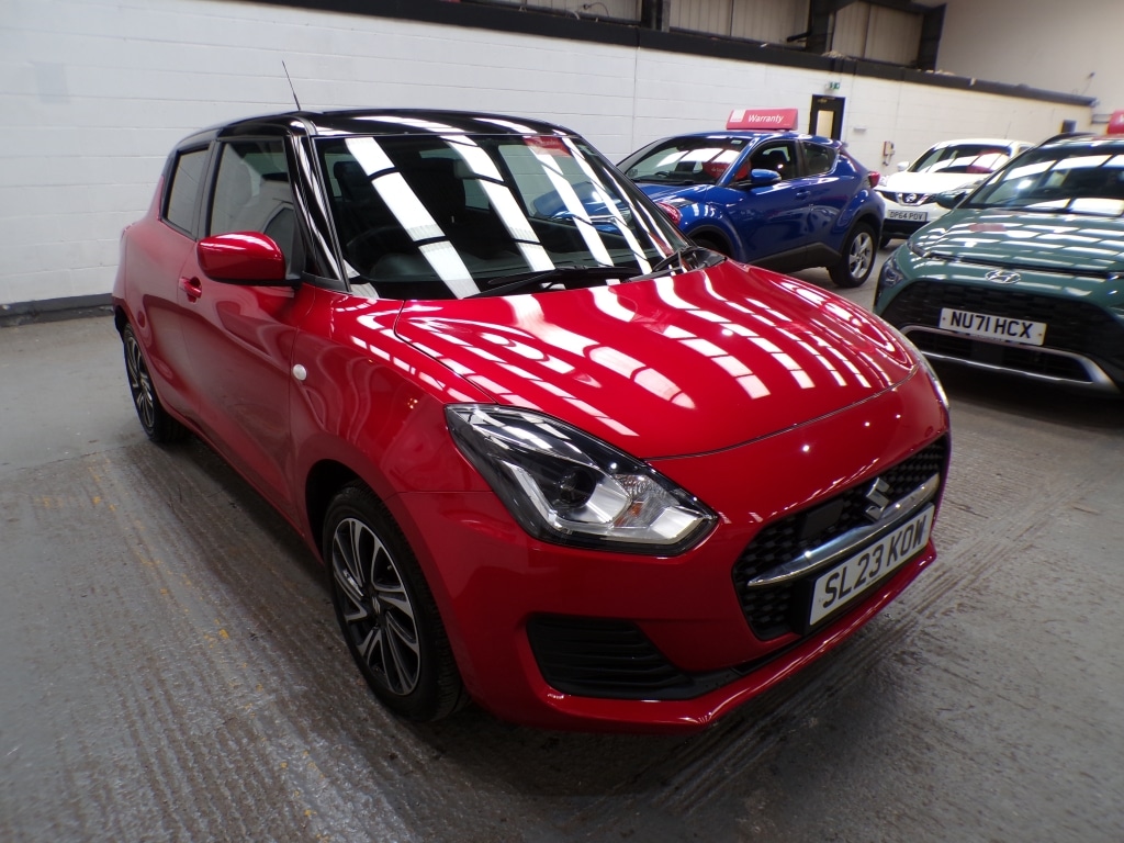 Used Suzuki Swift 2023 for sale - 76787004: Photo 1