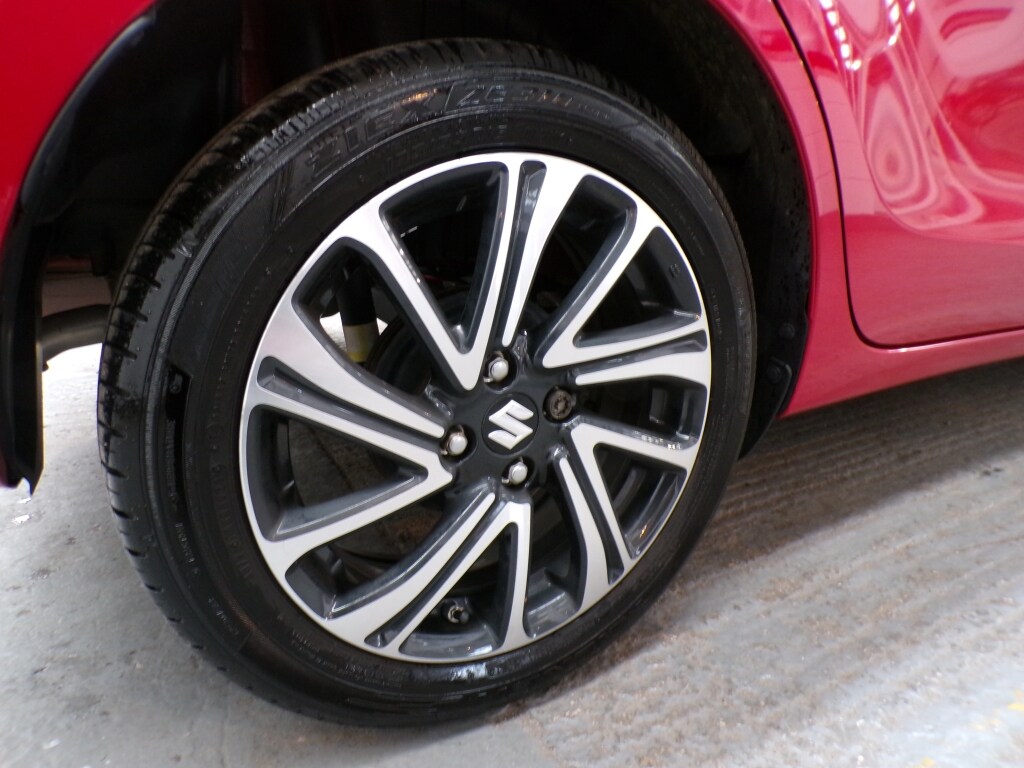 Used Suzuki Swift 2023 for sale - 76787004: Photo 8